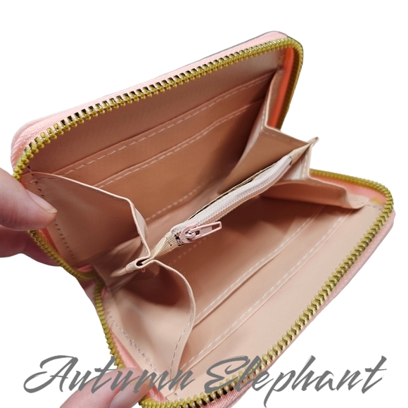 NWT Faux Leather Small Wallet - Picture 7 of 8